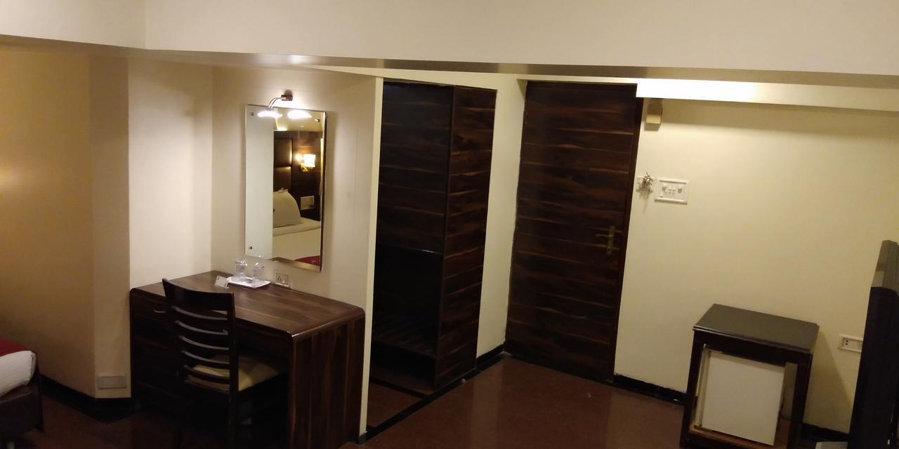 Hotel Heritage Dakshin Νάβι Μουμπάι Εξωτερικό φωτογραφία