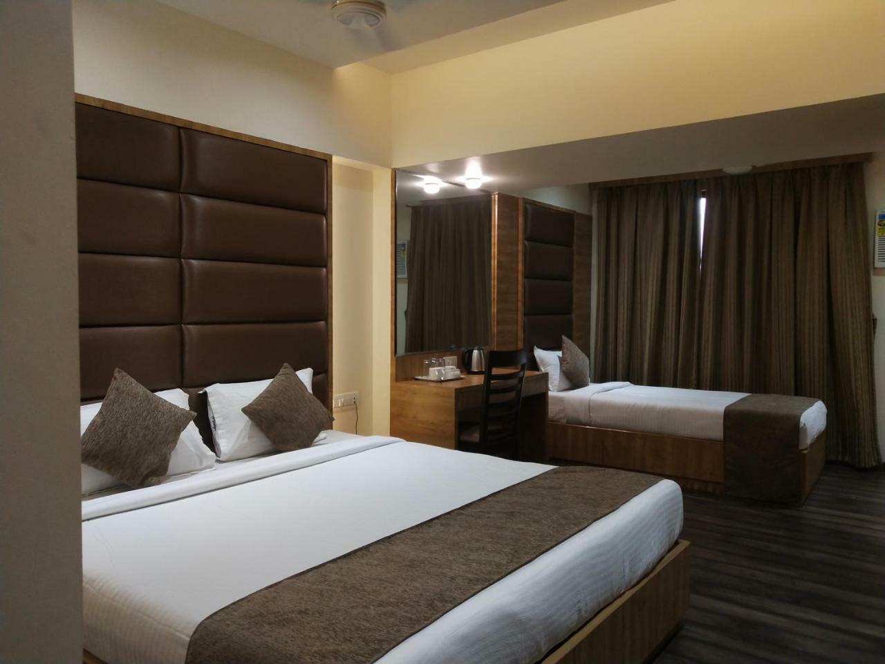 Hotel Heritage Dakshin Νάβι Μουμπάι Εξωτερικό φωτογραφία