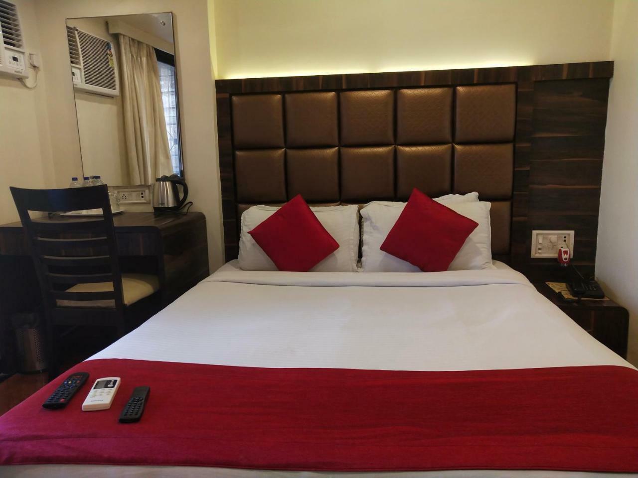 Hotel Heritage Dakshin Νάβι Μουμπάι Εξωτερικό φωτογραφία