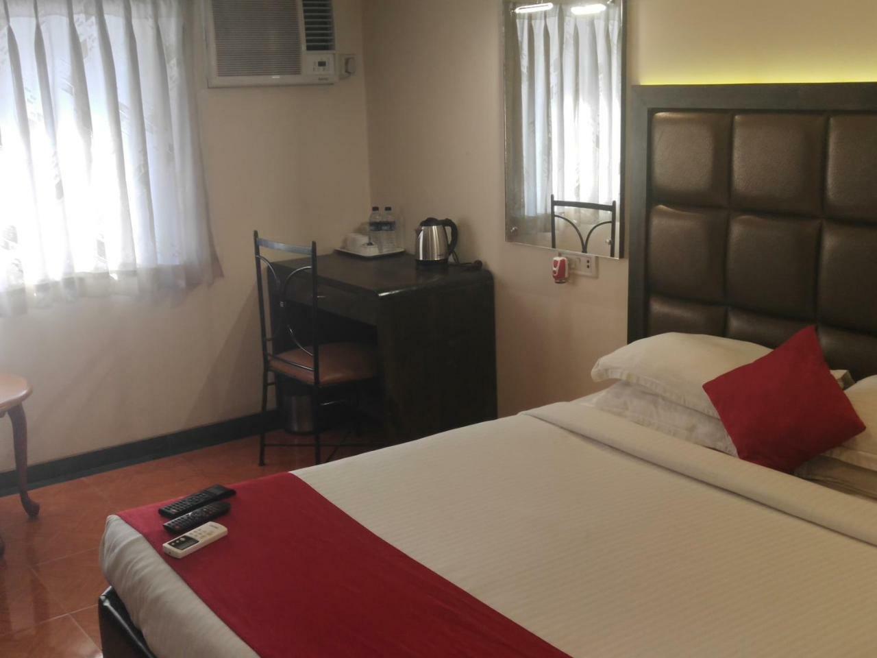 Hotel Heritage Dakshin Νάβι Μουμπάι Εξωτερικό φωτογραφία